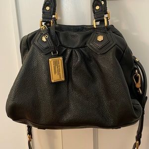 Vintage Marc Jacobs, slightly used shoulder bag, no marks.